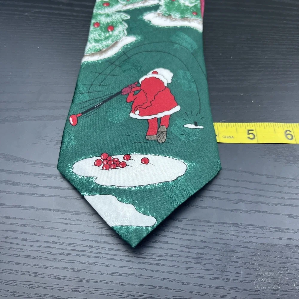 Hallmark Yule Tie Greetings‎ Golf Santa Christmas Necktie 56